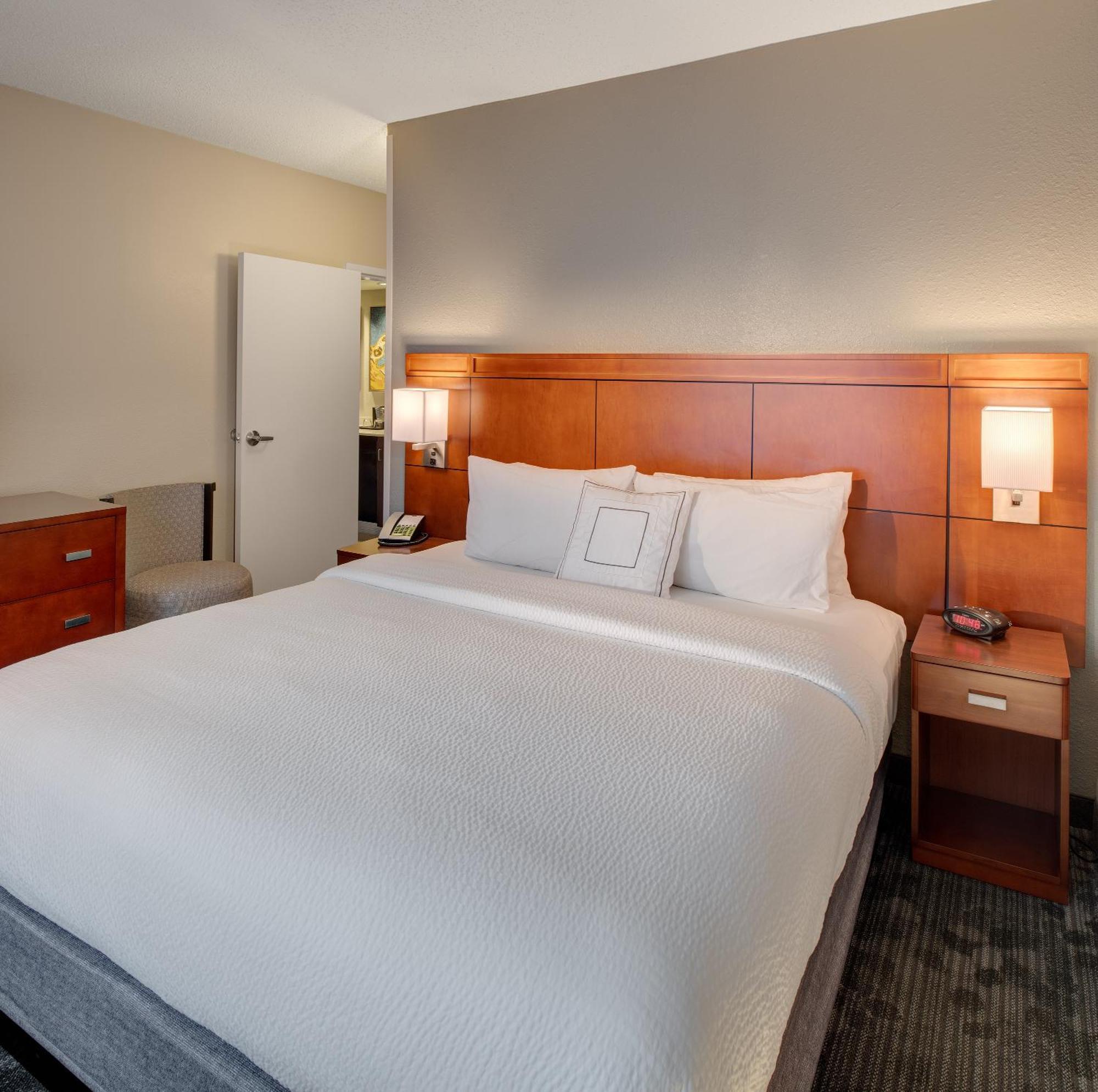 Courtyard By Marriott Columbia Northeast/Fort Jackson Area Экстерьер фото