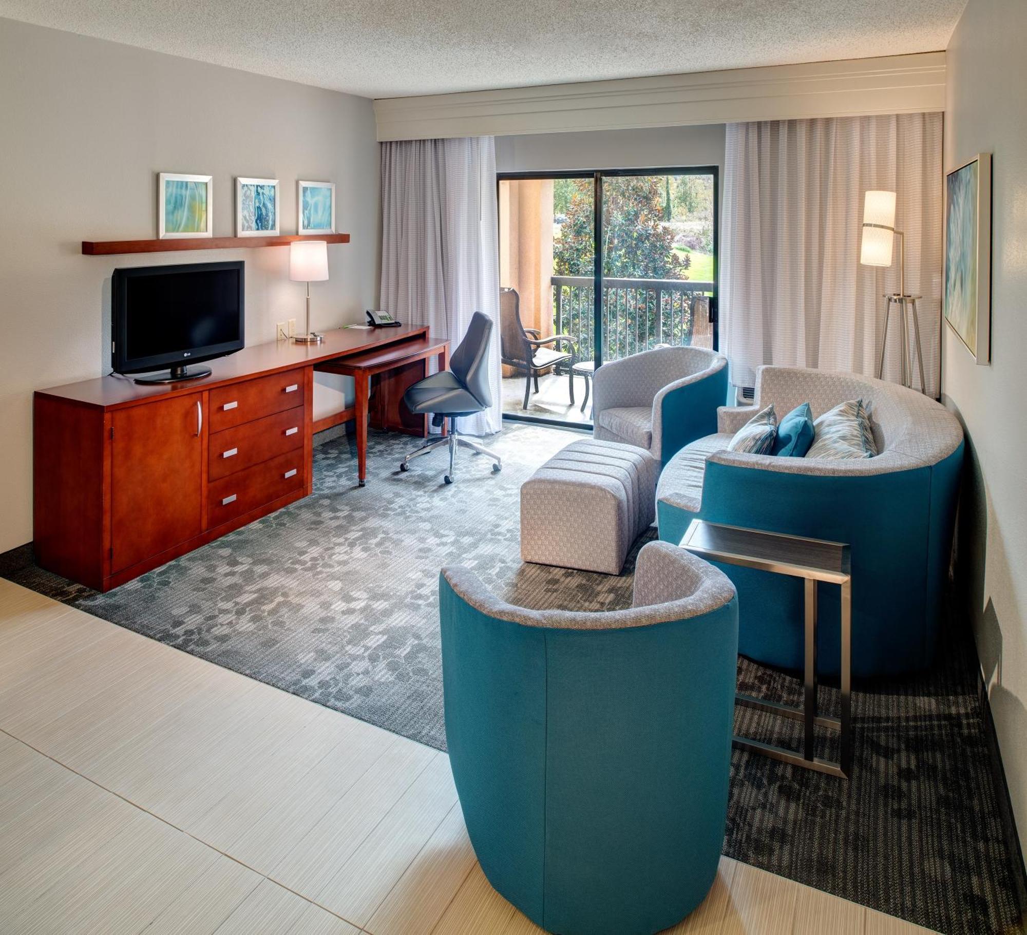 Courtyard By Marriott Columbia Northeast/Fort Jackson Area Экстерьер фото