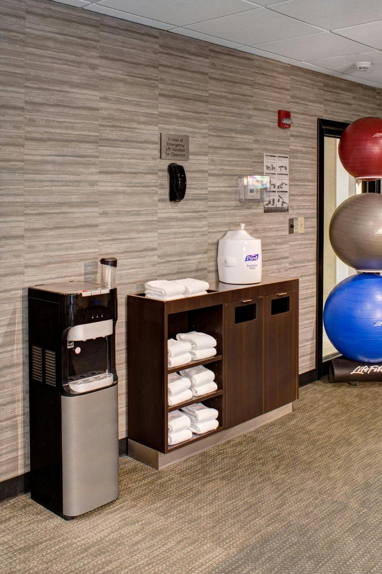 Courtyard By Marriott Columbia Northeast/Fort Jackson Area Экстерьер фото