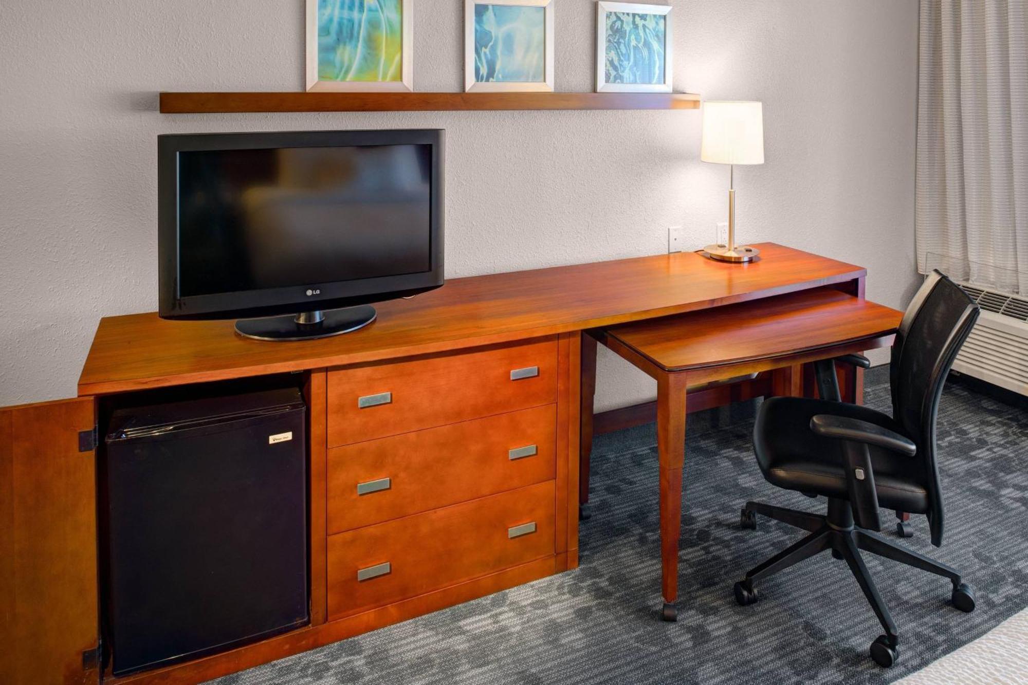 Courtyard By Marriott Columbia Northeast/Fort Jackson Area Экстерьер фото