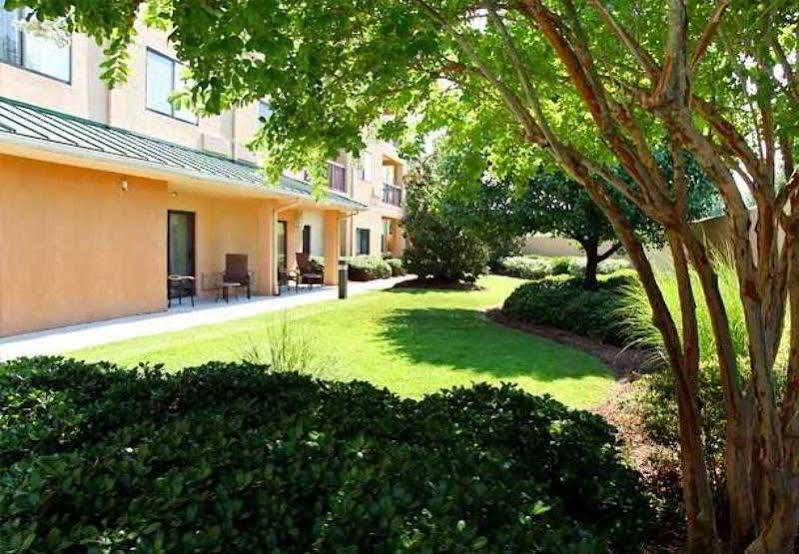 Courtyard By Marriott Columbia Northeast/Fort Jackson Area Экстерьер фото