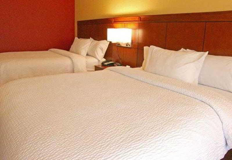 Courtyard By Marriott Columbia Northeast/Fort Jackson Area Экстерьер фото