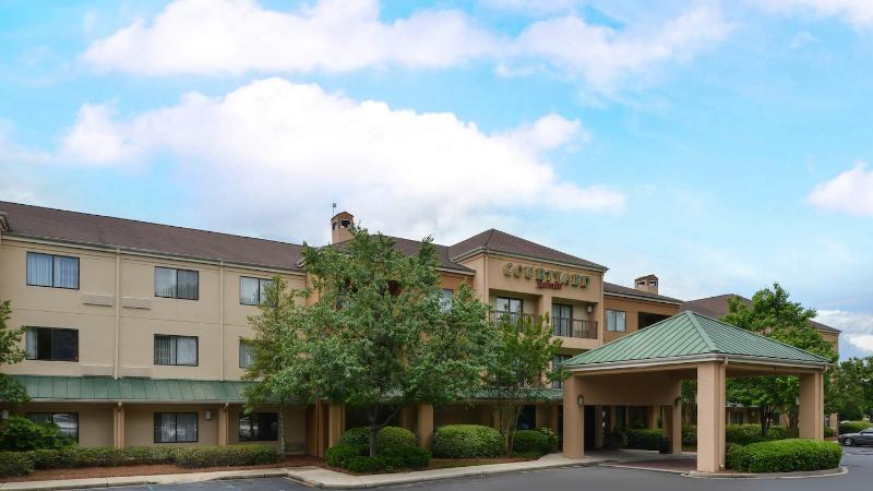 Courtyard By Marriott Columbia Northeast/Fort Jackson Area Экстерьер фото